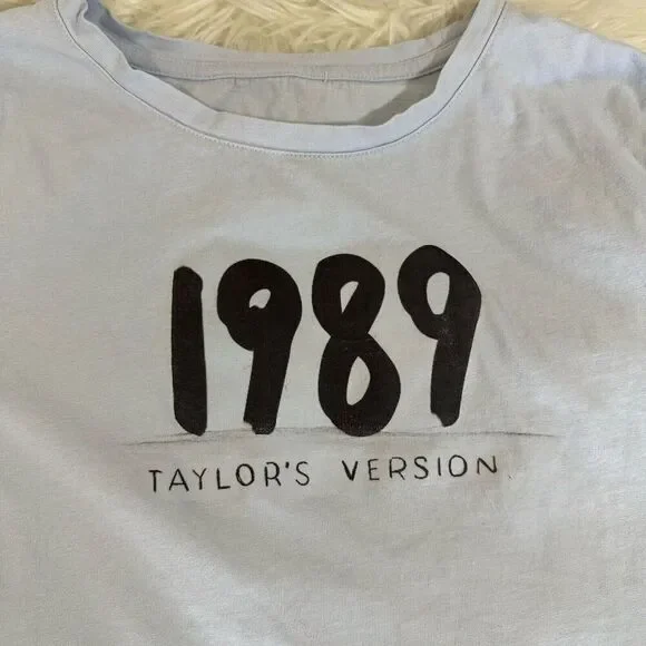 Taylor Swift 1989 Long Sleeve Tee Size XS Taylors Version Concert Blue - Picture 3 of 5
